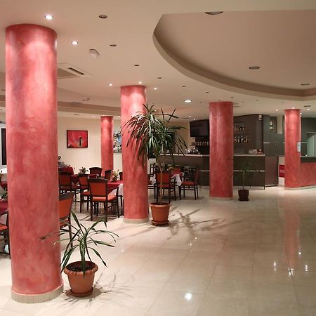 Hotel Sea Breeze ซิเตีย ภายนอก รูปภาพ