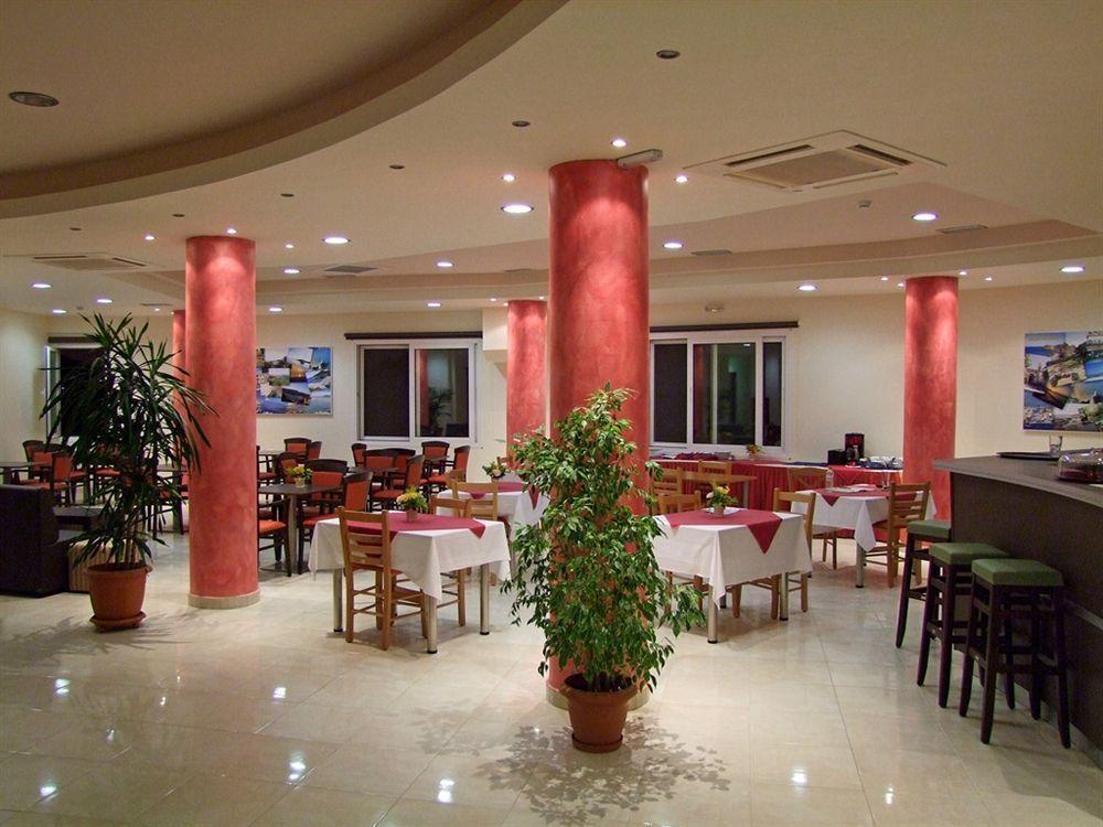 Hotel Sea Breeze ซิเตีย ภายนอก รูปภาพ