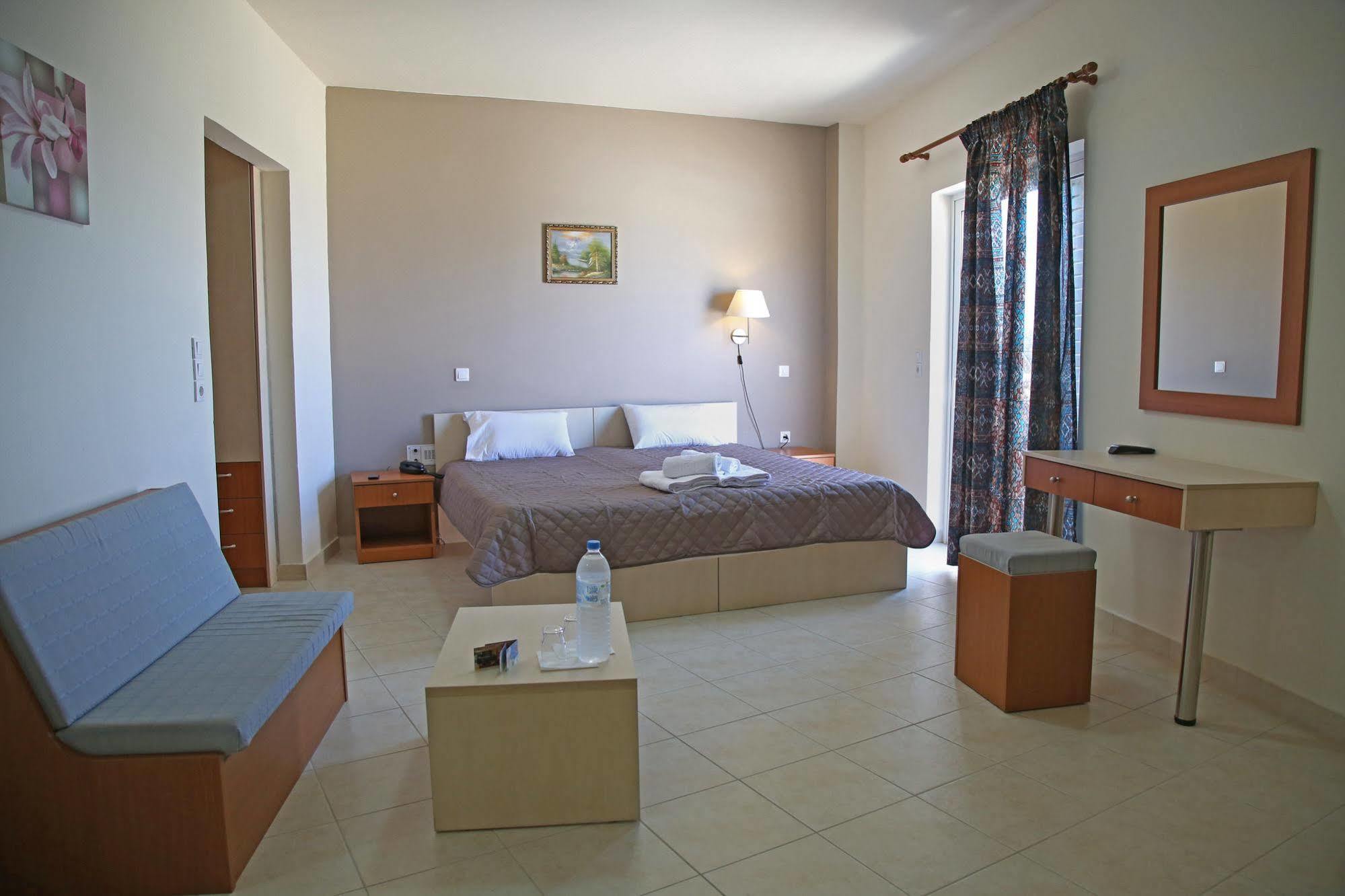Hotel Sea Breeze ซิเตีย ภายนอก รูปภาพ
